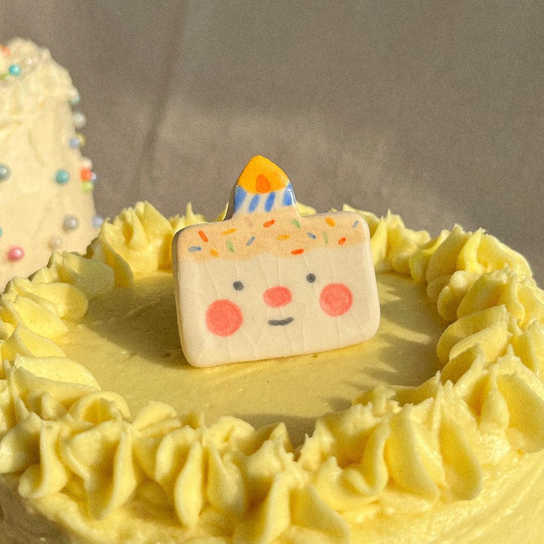 Pin Pastel de Cumpleaños